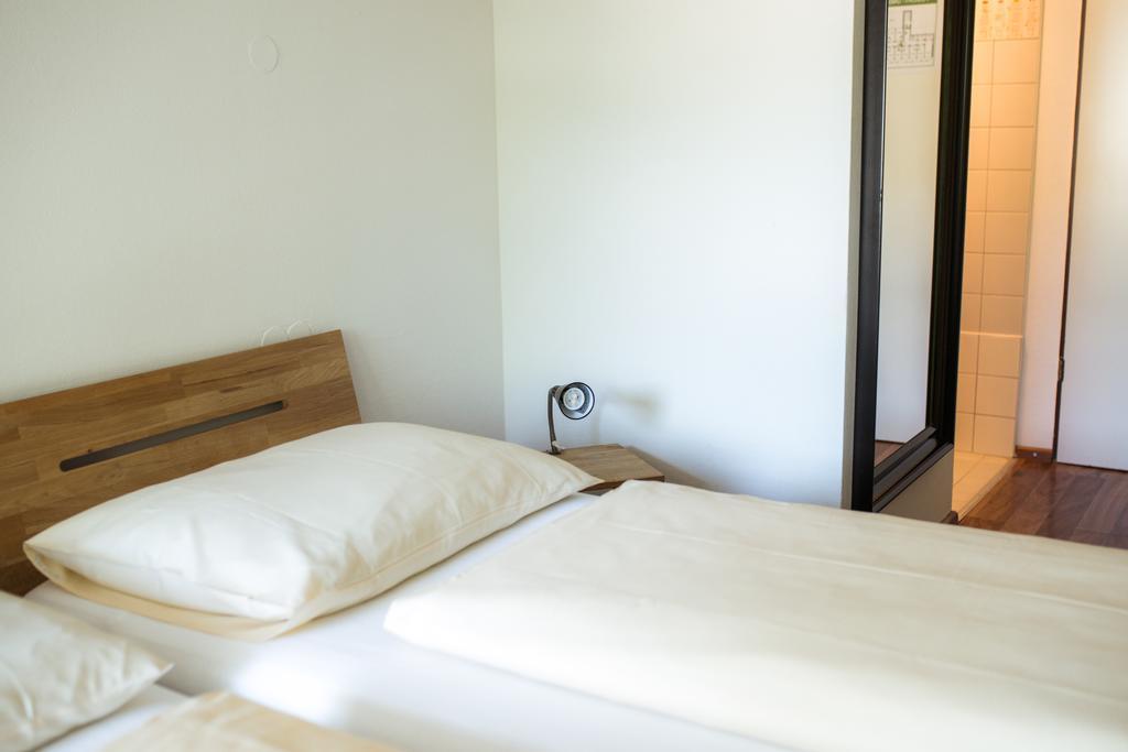 Ft Hotel Fribourg im Breisgau Chambre photo