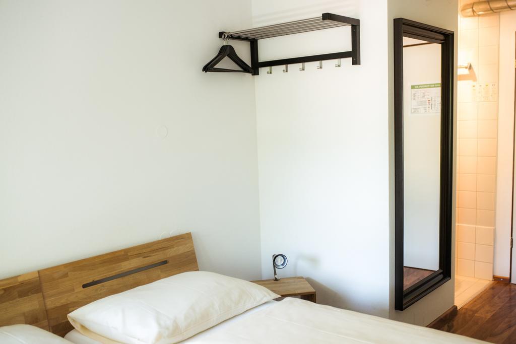 Ft Hotel Fribourg im Breisgau Chambre photo